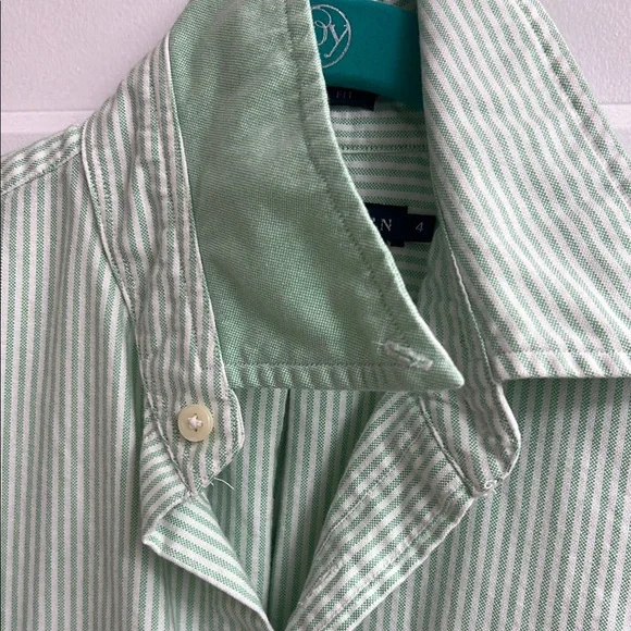 Ralph Lauren Women's Green Striped Button Down Shirt - Picture 3 of 4